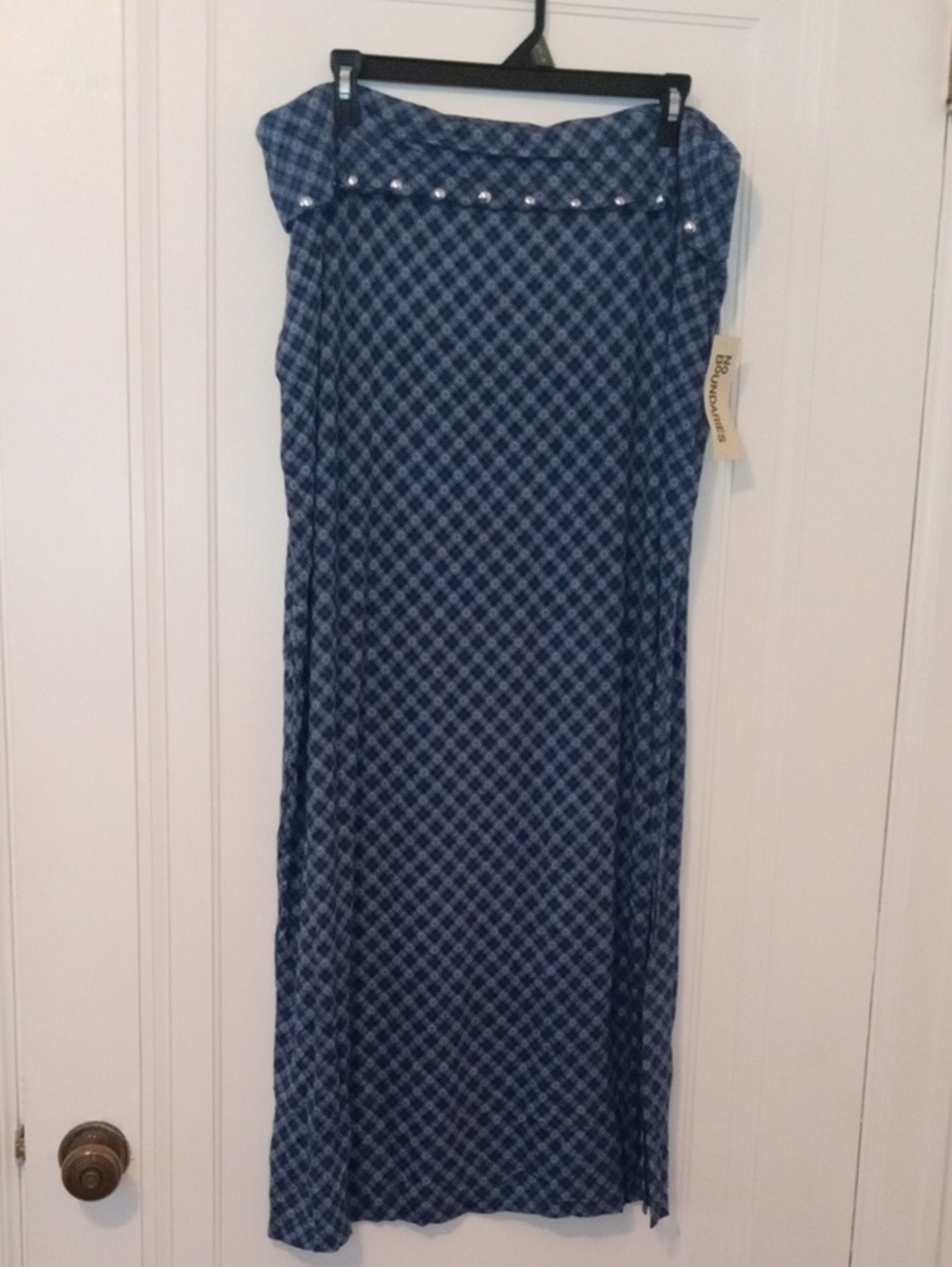 NWT women XL blue maxi skirt, fold down waist with rhinestone accent